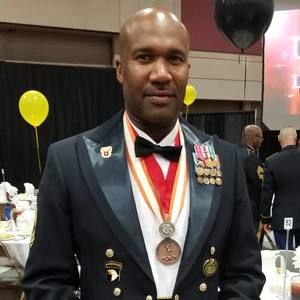 Meet your Posher, Maurice